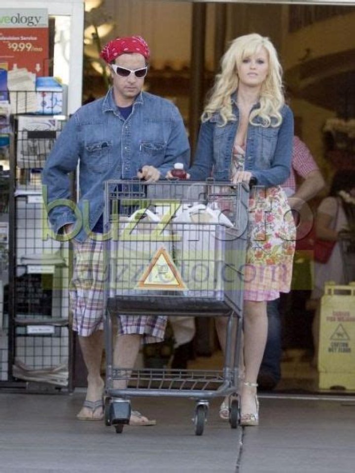 A Journey Through The Lives Of Alex Noble And Pauly