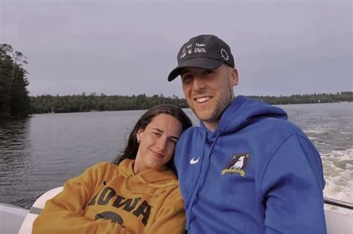 Caitlyn Clark's Shower: A Splash Of Inspiration And Dedication