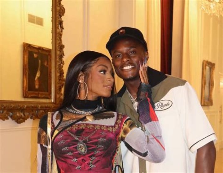 Exploring The Love Life Of Sha'Carri Richardson: Who Is Her Girlfriend?