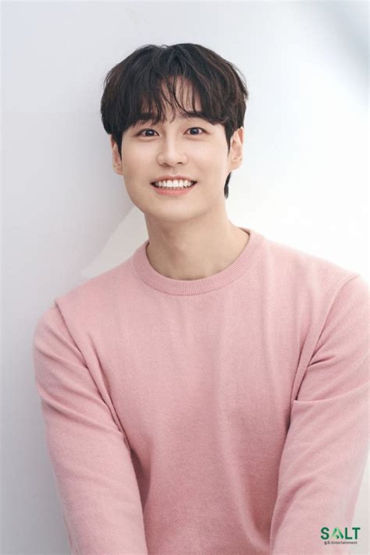 Jang Hyuk: The Versatile Star Of Korean Entertainment