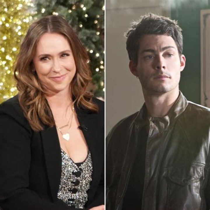 Jennifer Love Hewitt: Still Married? Exploring Her Relationship Status