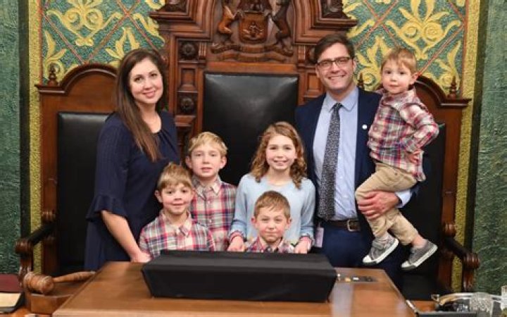 Larry Fink's Children: A Glimpse Into The Family Of The Financial Titan