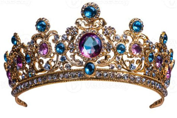 Mesmerizing Masterpieces: Intricate Crown Braid And Chignon Creations