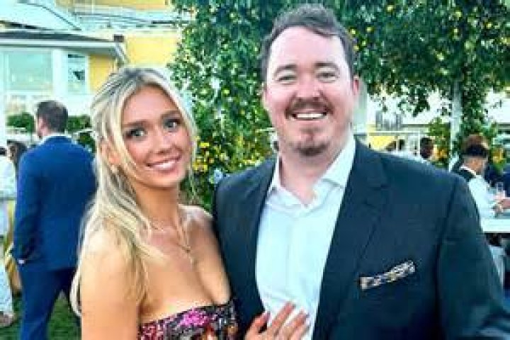 Shane Gillis And His Girlfriend Claire: A Glimpse Into Their Relationship