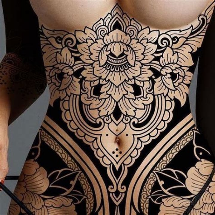 Tattooing The Lower Stomach: Embracing Art And Self-Expression