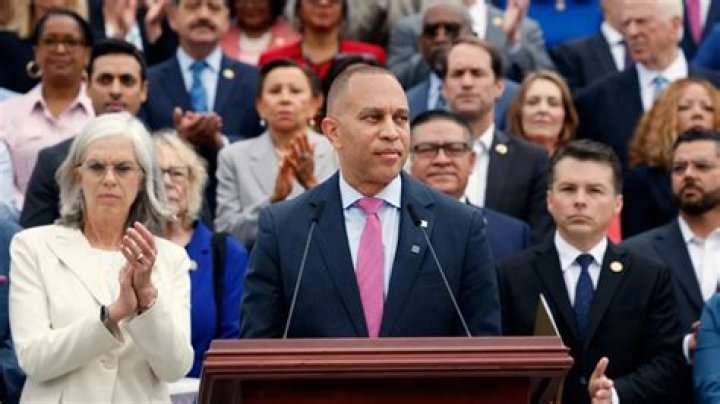 Uncover The Origin Of Hakeem Jeffries' Wife