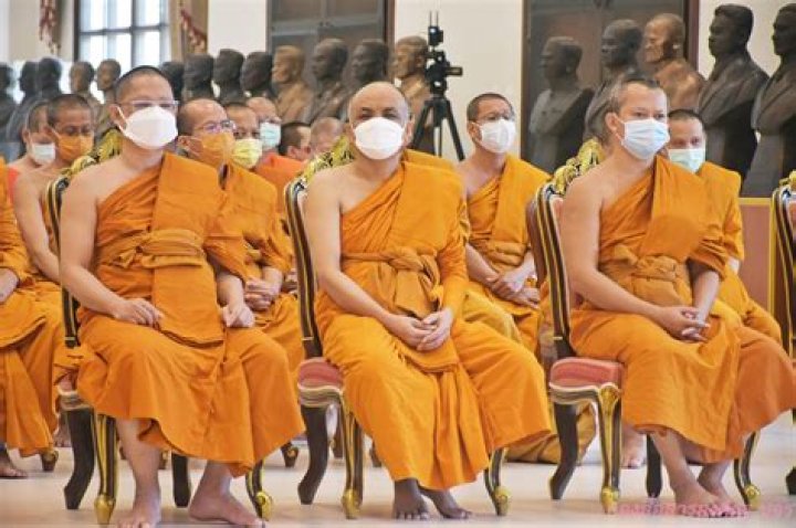 Understanding The Significance Of The Bi Peace Sign