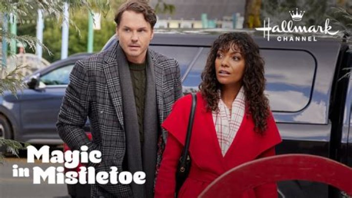 Unraveling The Enchantment Of The Magic In Mistletoe Film