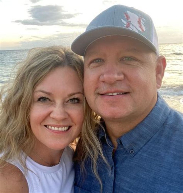 Unraveling The Mystery: Is Robert Hight Married?