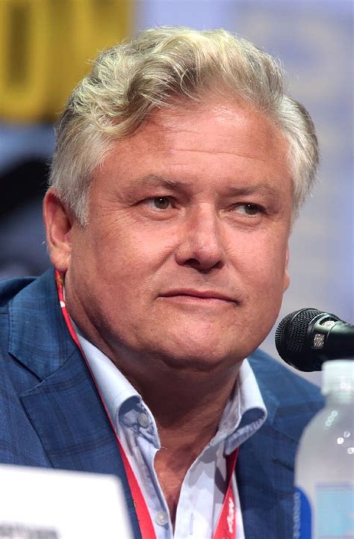 Unveiling Conleth Hill Relationships: A Deep Dive Into His Personal Life