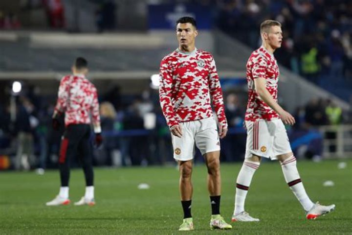 Unveiling Emmanuel Macron's Height In Feet: A Closer Look