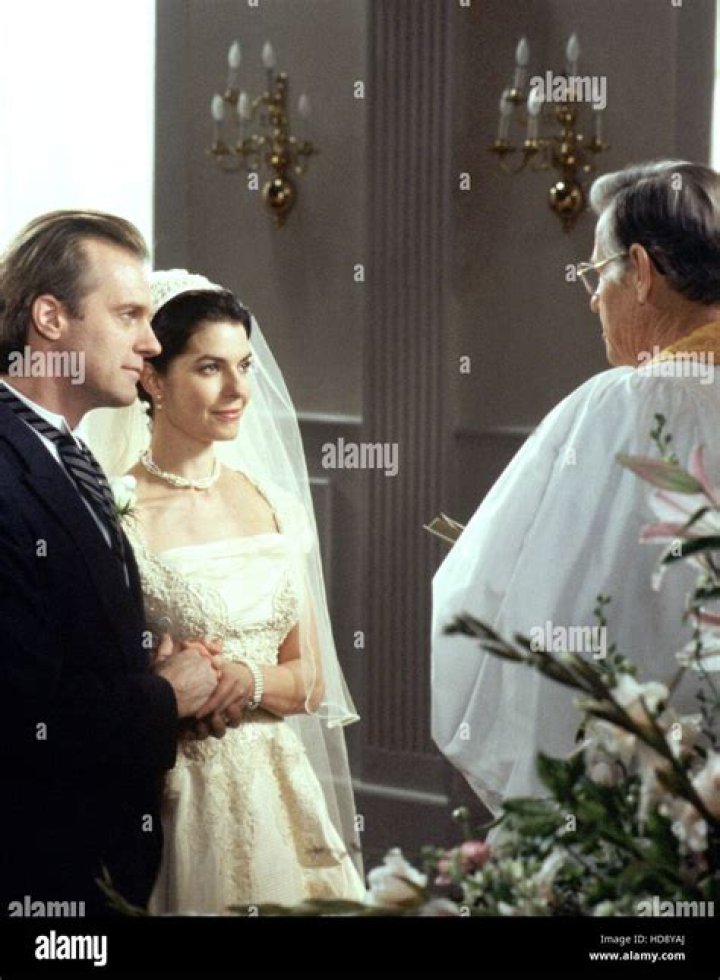 Unveiling The Marital Life Of Sela Ward: Who Has Sela Ward Been Married To?