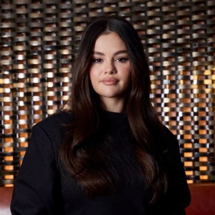 Unveiling The Roots: Selena Gomez's Mother And Father