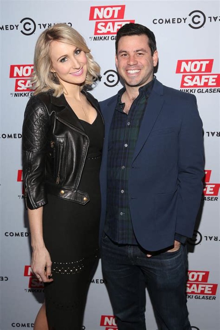 Who's NIKI GLASER Dating Now? Latest Boyfriend And Relationships